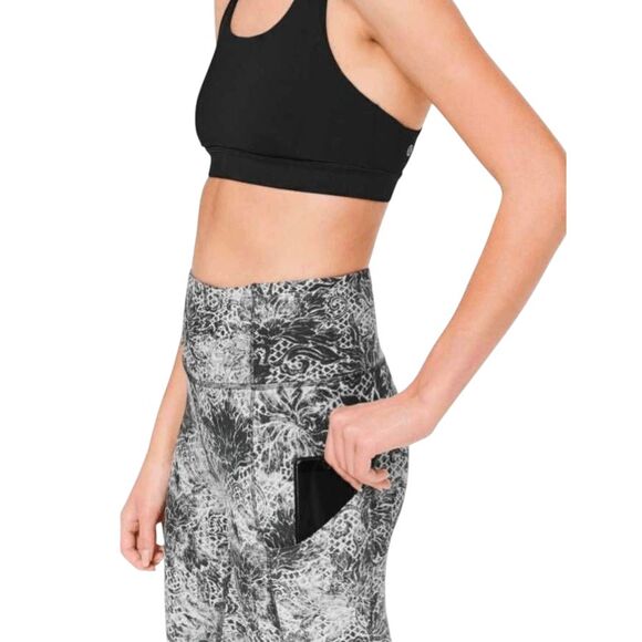 LULULEMON ATHLETICA Fast & Free 7/8 Tight II (Non-Reflective) Size 4 - Picture 4 of 7